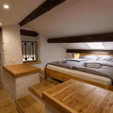 Appartement Campanile Nero