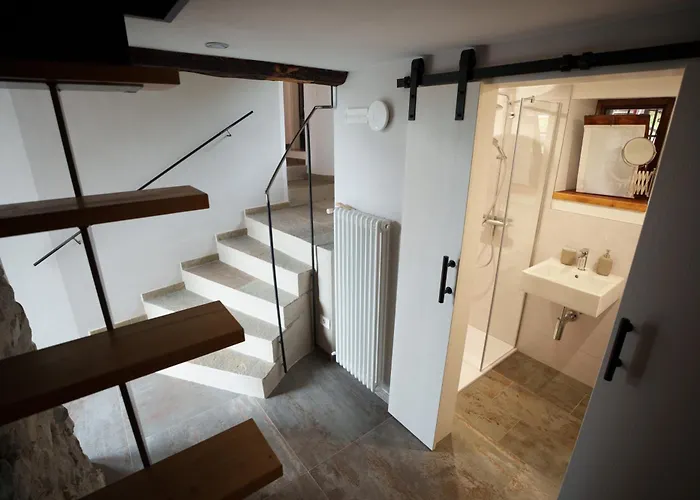 Campanile Nero Apartment Prata Camportaccio